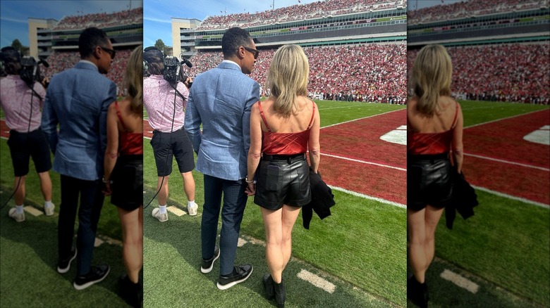 TJ Holmes e Amy Robach alla partita di football