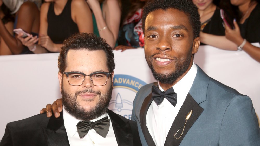 Josh Gad e Chadwick Boseman