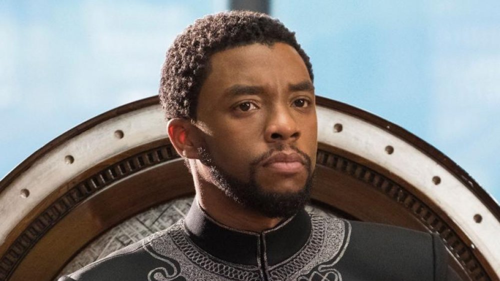 Chadwick Boseman in una scena di Black Panther 