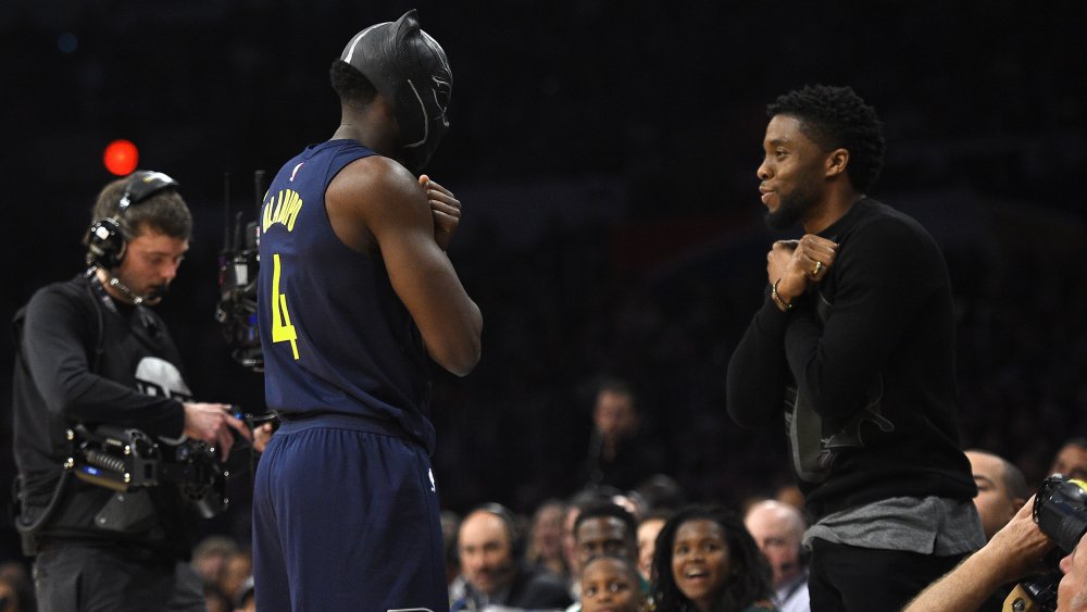 Victor Oladipo, Chadwick Boseman saluta Wakanda al campionato NBA All-Star Weekend Slam Dunk 2018