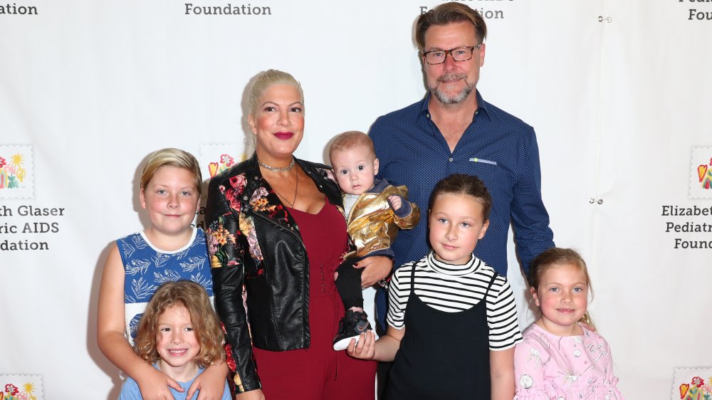 Tori Spelling, Dean McDermott, e la loro famiglia 