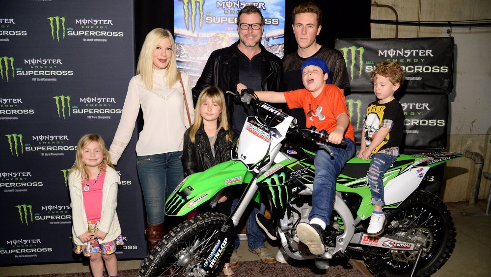 Tori Spelling, Dean McDermott, e la loro famiglia