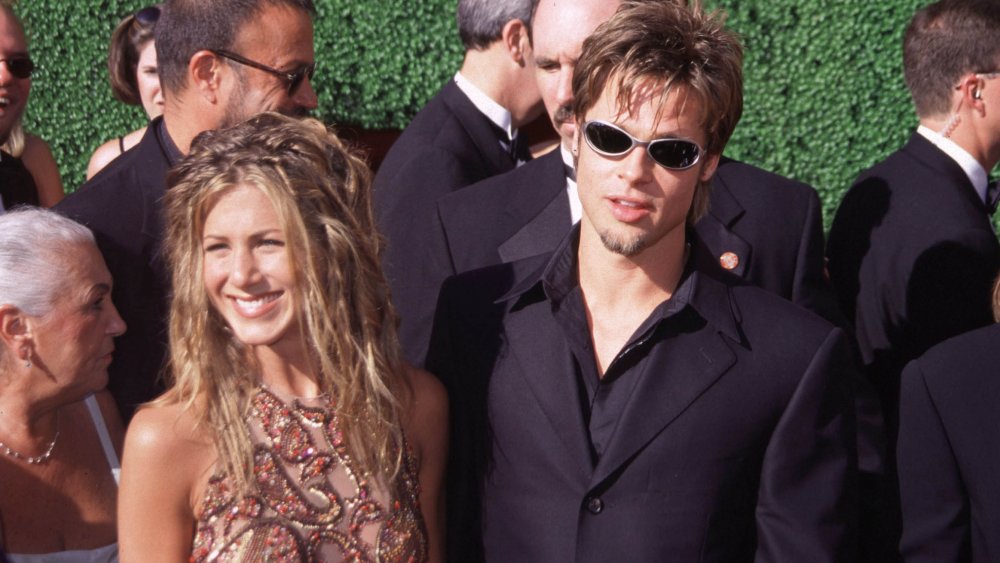 Jennifer Aniston e la coppia di Brad Pitt debuttano agli Emmy Awards 1999