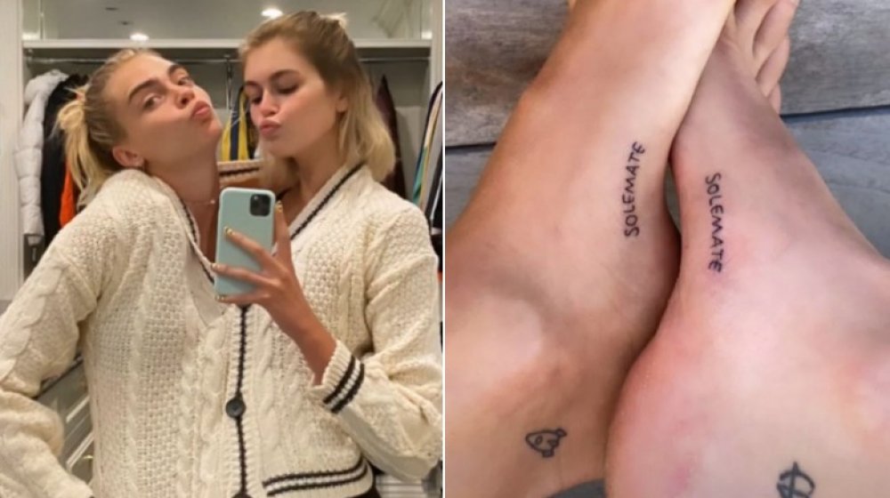 Cara Delevingne e Kaia Gerber in un selfie a sinistra, i loro piedi tatuati a destra