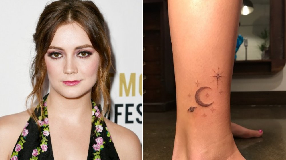 Billie Lourde da vicino a sinistra, il suo tatuaggio a destra