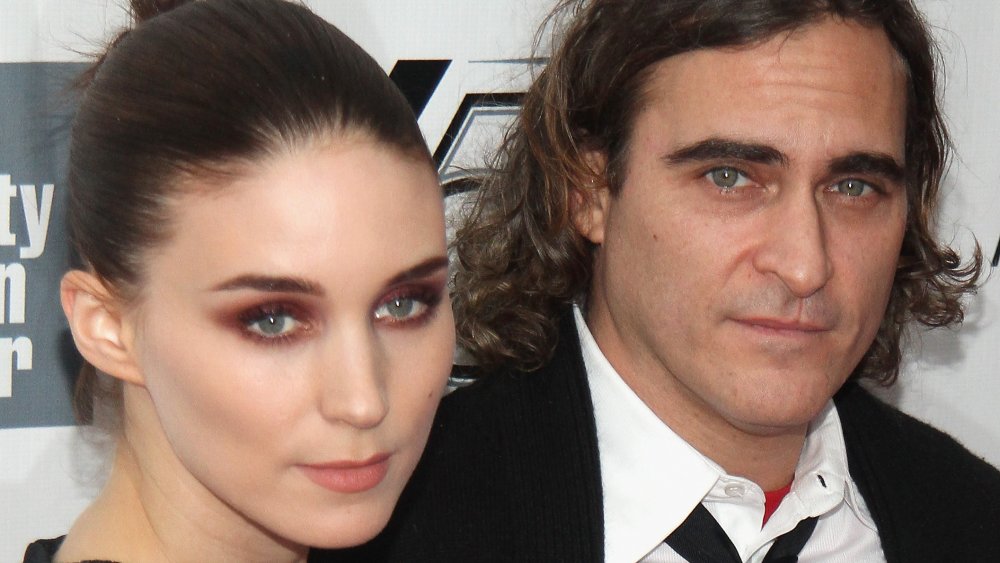 Rooney Mara e Joaquin Phoenix 