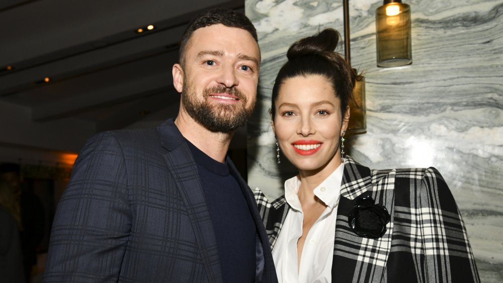 Justin Timberlake and Jessica Biel smiling