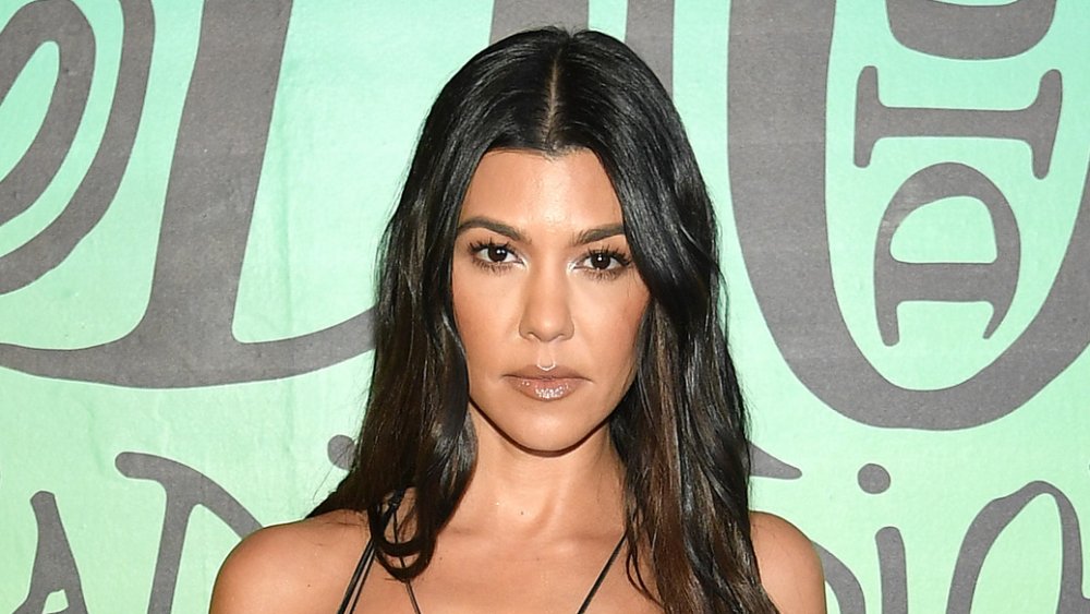 Kourtney Kardashian fissa la telecamera