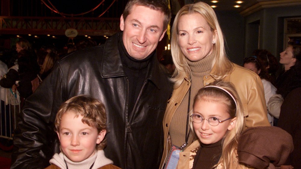 La famiglia Gretzky alla Disney's California Adventure 2001