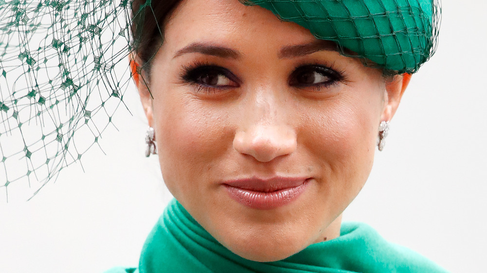 Meghan Markle, la duchessa del Sussex, vestita di verde smeraldo a un evento