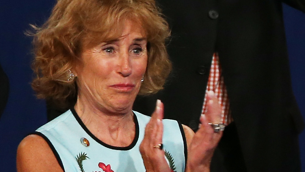 Valerie Biden Owens aveva le lacrime agli occhi e applaudeva