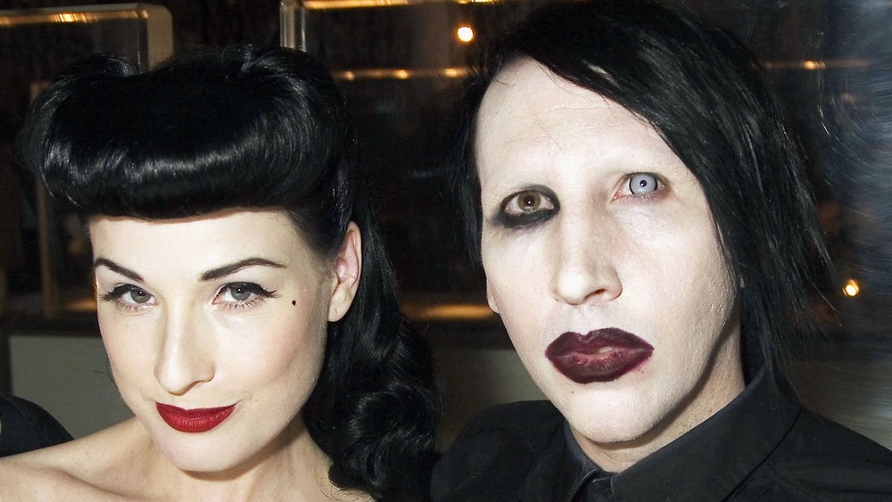 Dita Von Teese, Marilyn Manson in posa
