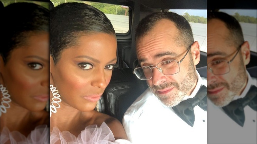 Tamron Hall e il marito Steven Greener si fanno un selfie