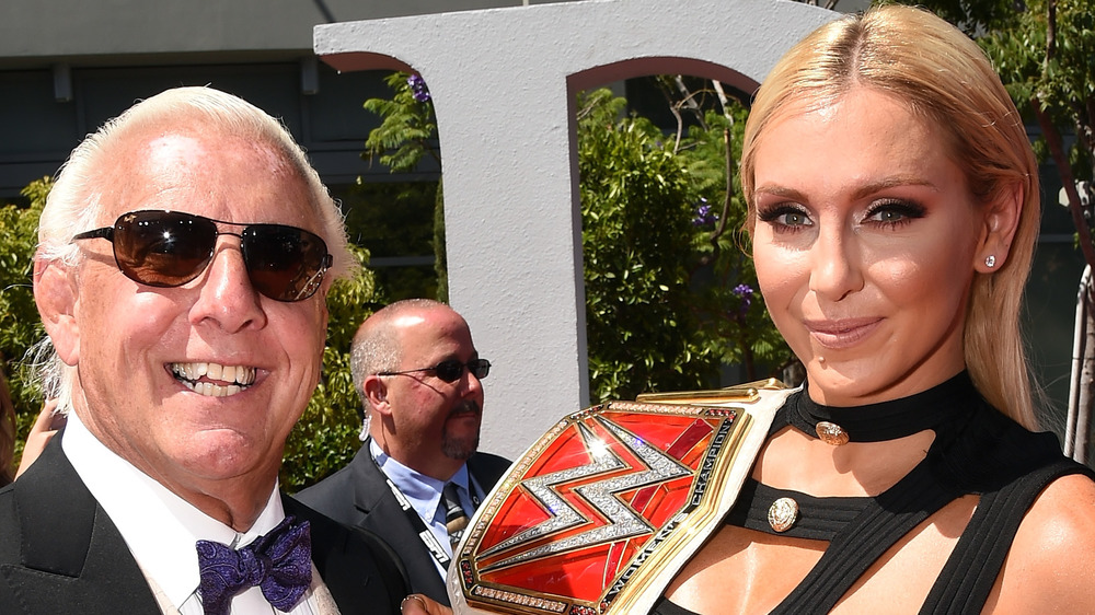 Ric Flair e Charlotte Flair partecipano a un evento insieme