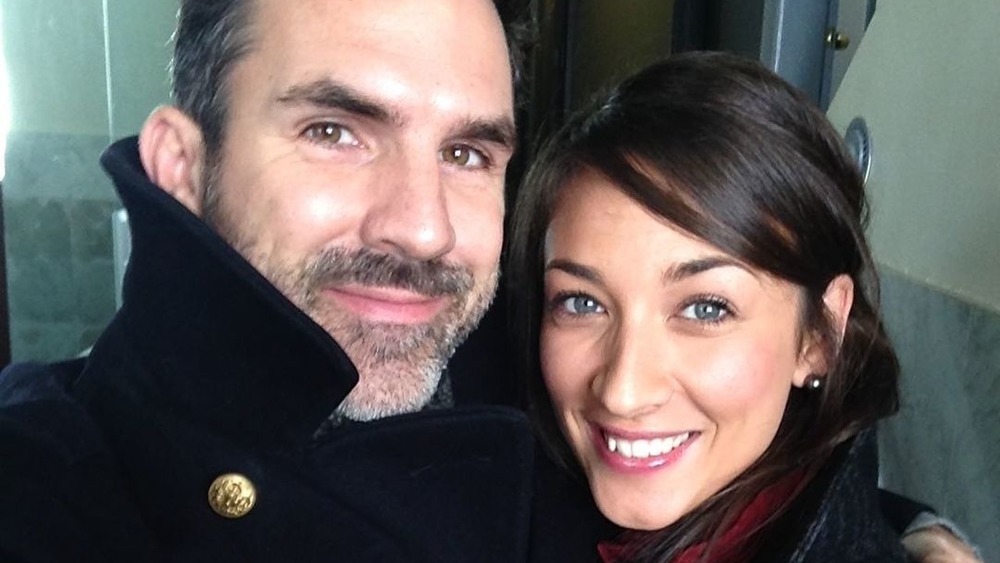 Paul Schneider e Theresa Avila si scattano un selfie