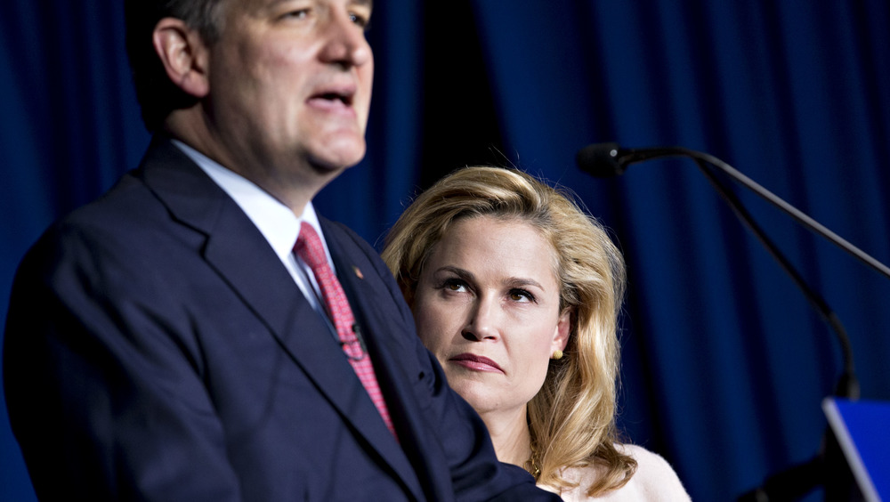 Heidi Cruz guarda Ted Cruz 