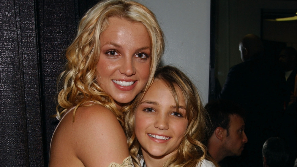 Britney Spears abbraccia Jamie Lynn Spears 