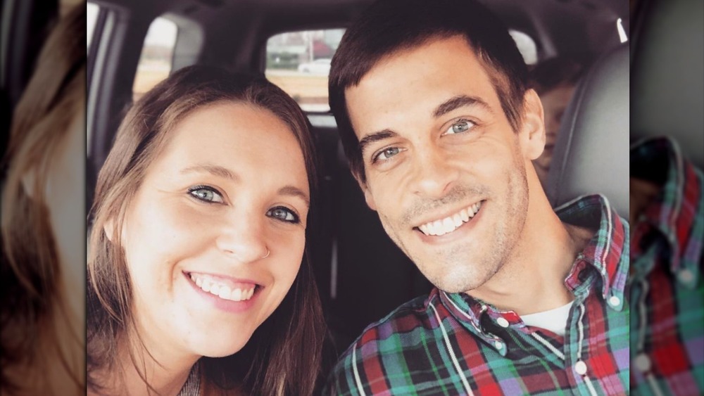 Jill Duggar e Derick Dillard posano per un selfie 