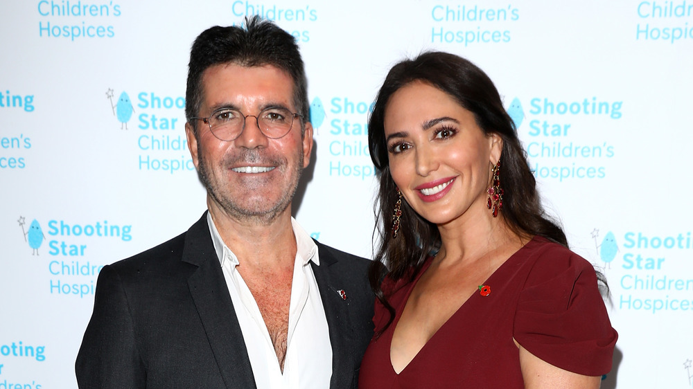 Simon Cowell e Lauren Silverman partecipano allo Shooting Star Ball in Aid of Shooting Star Children's Hospices al Royal Lancaster Hotel l'8 novembre 2019 a Londra, Inghilterra.