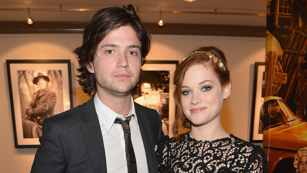 Thomas McDonell e Jane Levy in posa