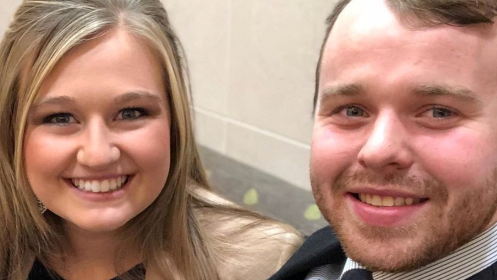 Kendra e Joe Duggar posano per un selfie 