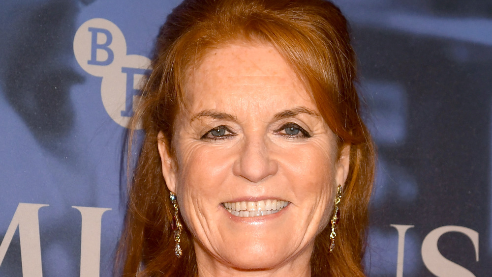 Sarah Ferguson in posa sulla pista