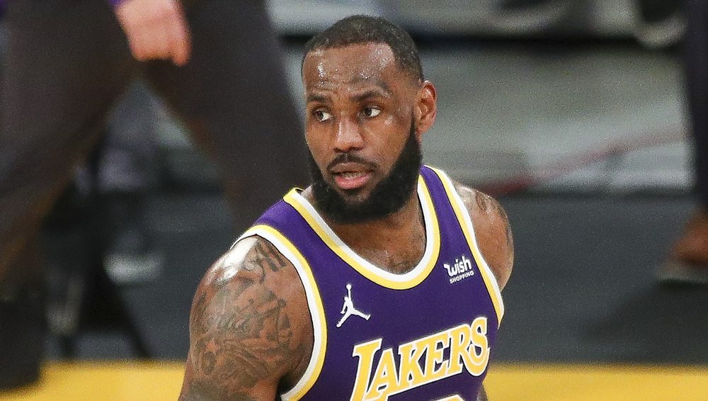 LeBron James al gioco dei Lakers