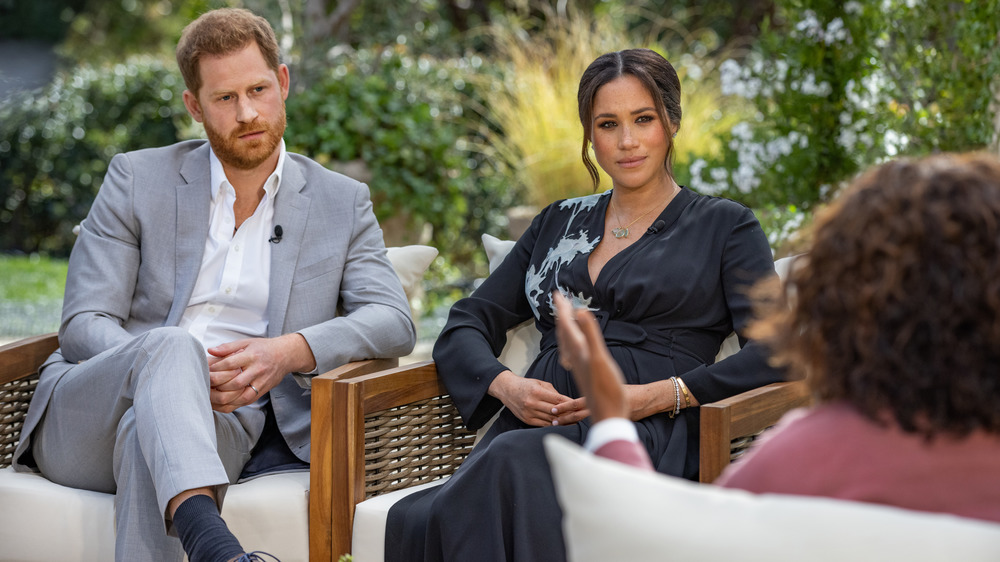 Oprah intervista Harry e Meghan durante uno speciale della CBS Primetime