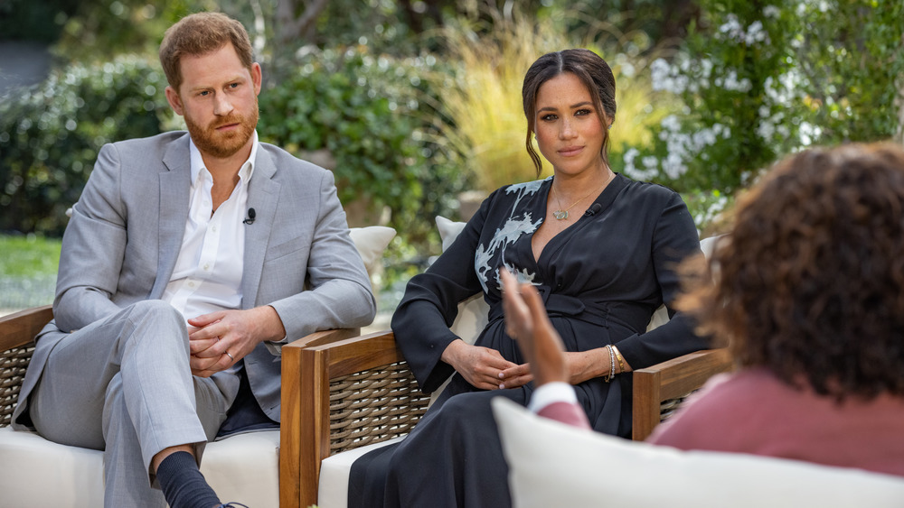 Harry e Meghan parlano con Oprah