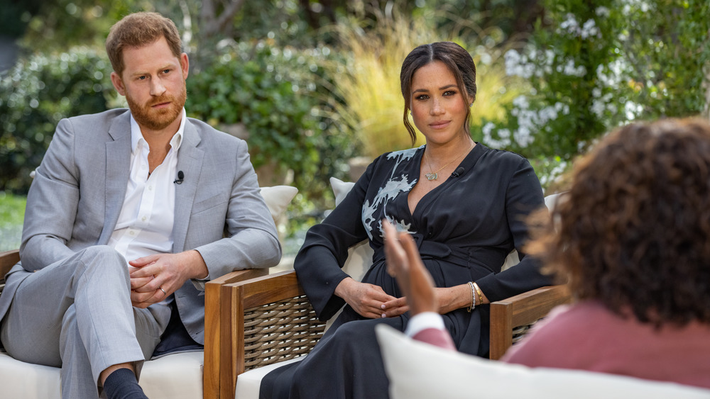 Il principe Harry e Meghan Markle parlano con Oprah Winfrey