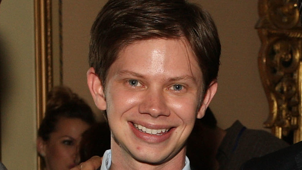 Lee Norris sorridendo