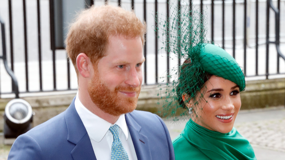 Meghan Markle e il principe Harry sorridono