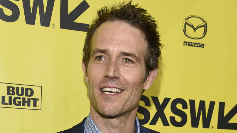 Michael Vartan sorride