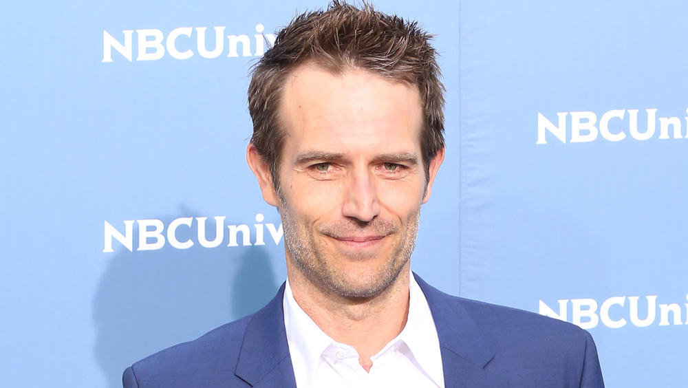 Michael Vartan sorrideva