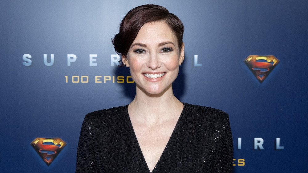 Chyler Leigh sorride 