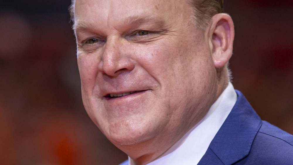 Brad Underwood sorride 