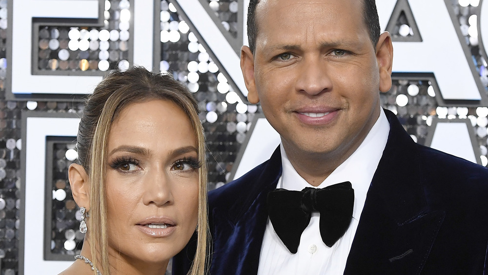 Jennifer Lopez e Alex Rodriguez posano