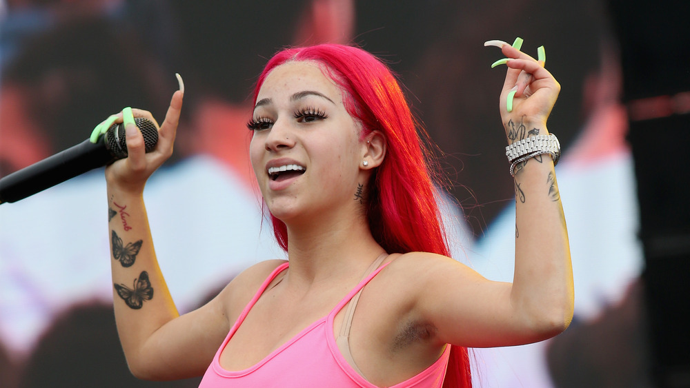 Bhad Bhabie si esibisce in concerto durante il JMBLYA Dallas