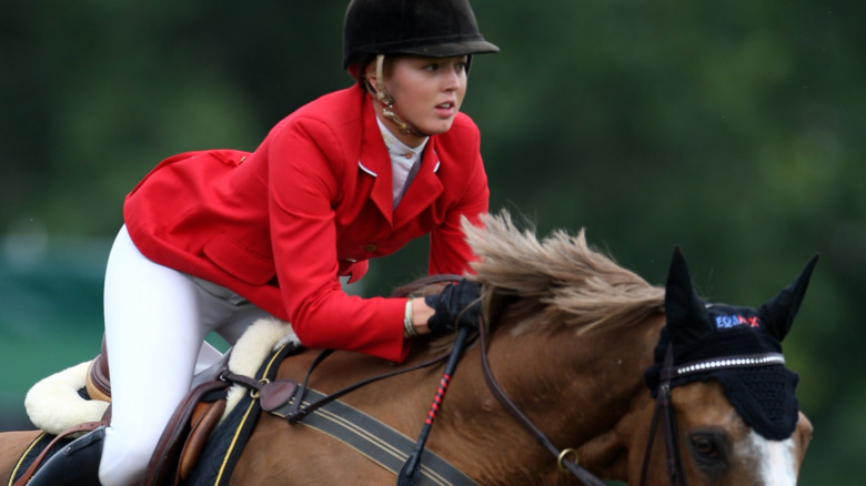 Ellen Whitaker in gara nella Queens Cup nel 2009