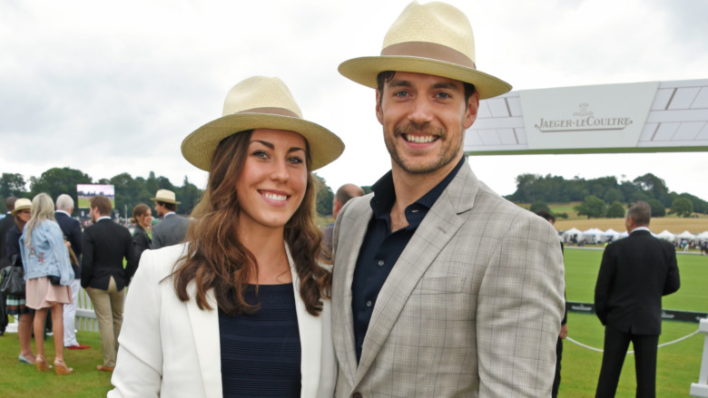 Lucy Cork e Henry Cavill a una partita di polo nel 2017