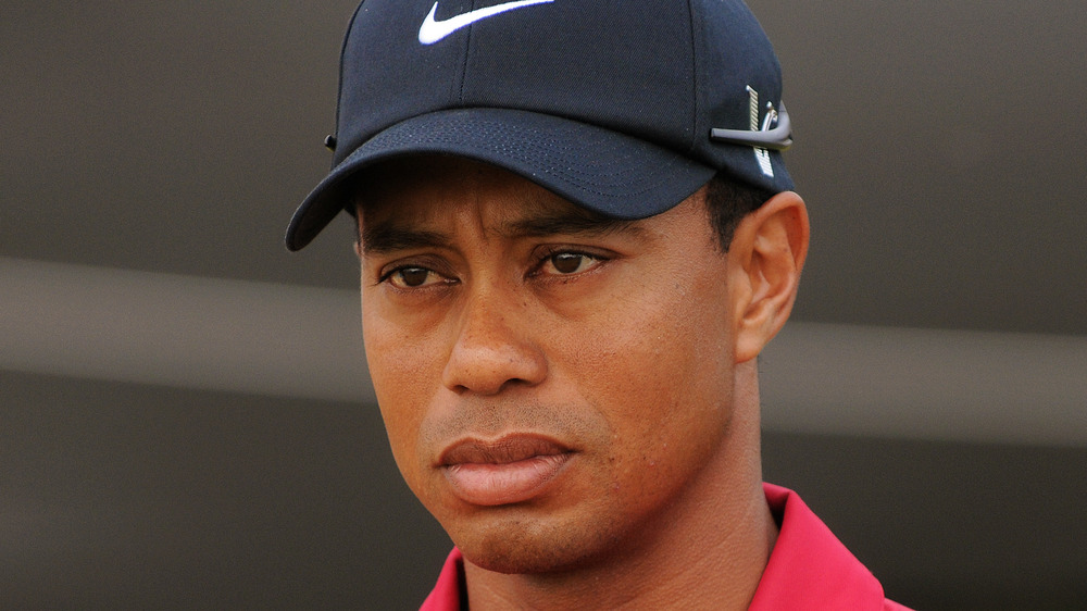 Tiger Woods accigliato