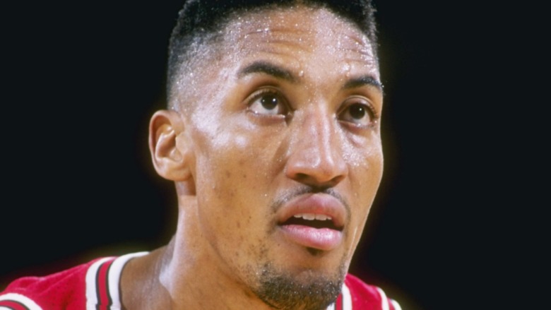 Scottie Pippen in campo durante il suo apice