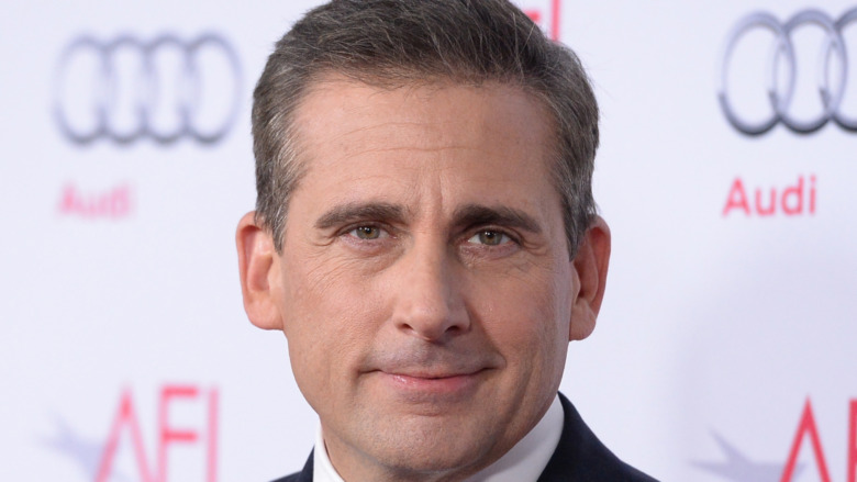 Steve Carrell sorrideva