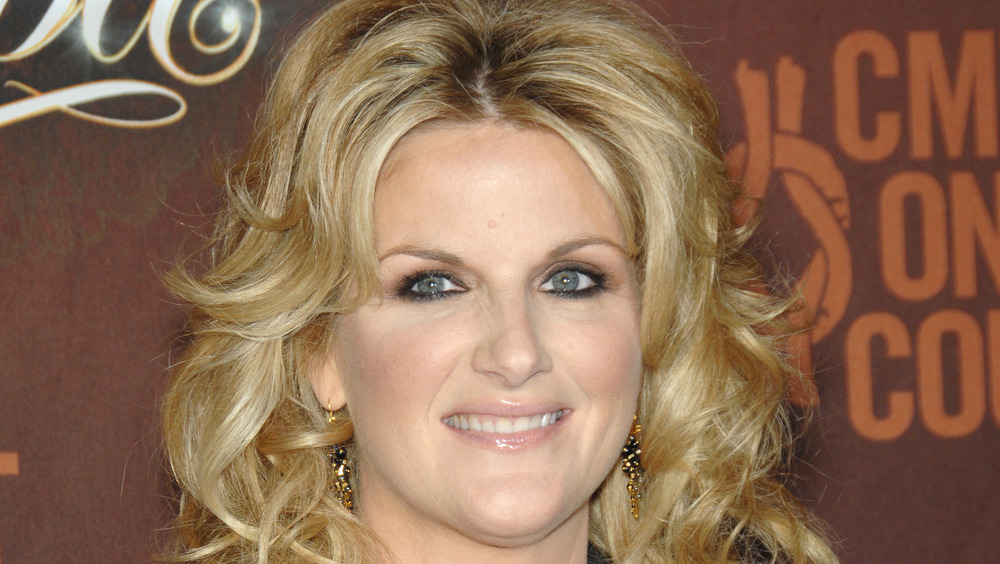 Trisha Yearwood truccata