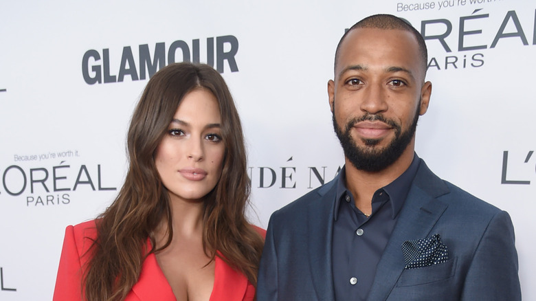 Ashley Graham e Justin Ervin sul tappeto rosso