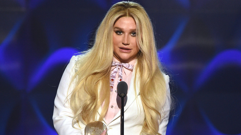 Kesha ai Billboard Awards nel 2016