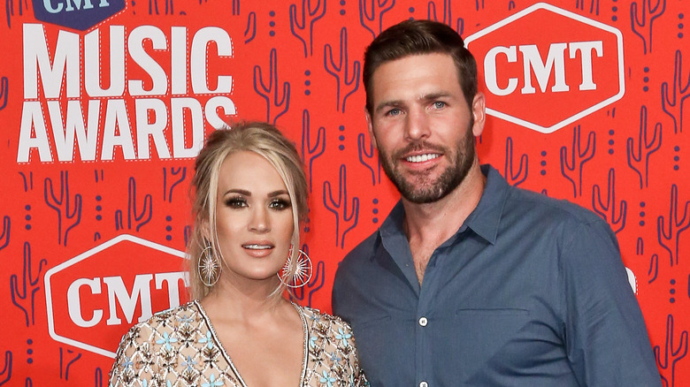 Carrie Underwood e Mike Fisher sul tappeto rosso