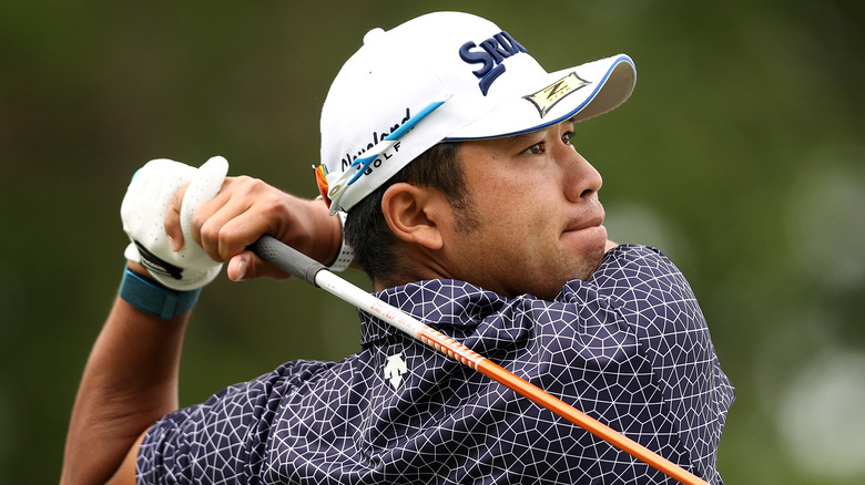 Hideki Matsuyama gioca a golf nel 2021 