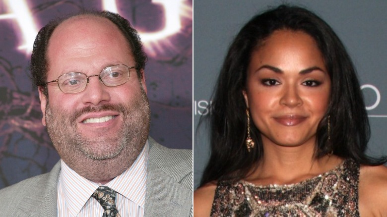 Scott Rudin sorride e Karen Olivo che guarda l'obbiettivo