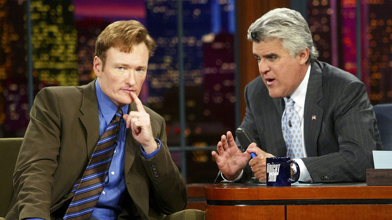 Conan O'Brien viene intervistato da Jay Leno